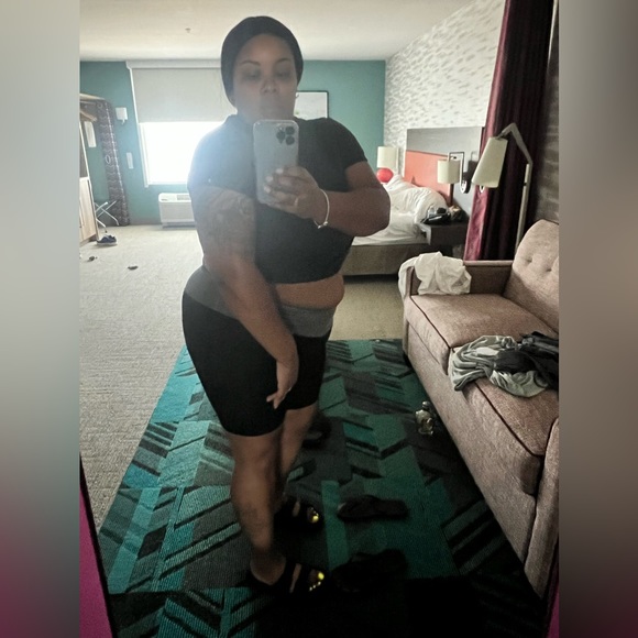 Meet your Posher, The - Picture 3 of 5